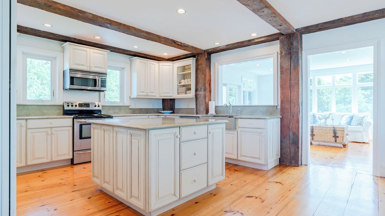 Photo of Kitchen in Peaks Island