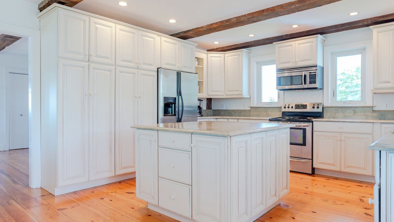 Photo of Kitchen in Peaks Island