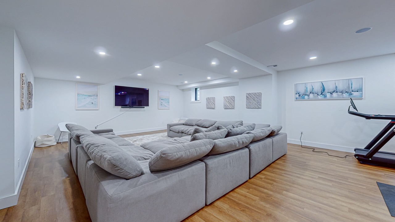 Photo of Livingroom in Centerville