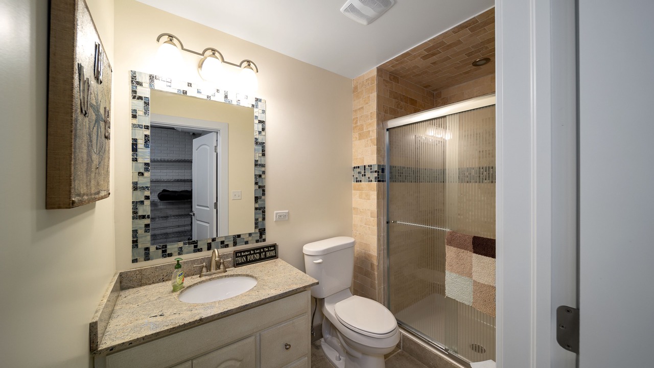 Photo of Bathroom in Zenda