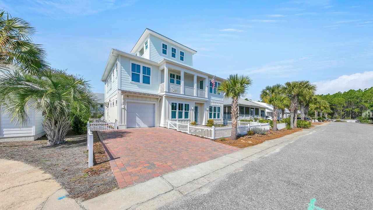 Photo of Outdoor in Gulf Mist