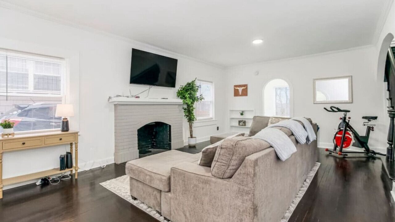 Photo of Livingroom in Kansas City