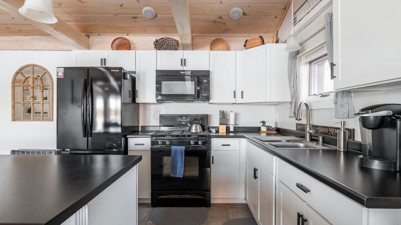 Photo of Kitchen in Eddington