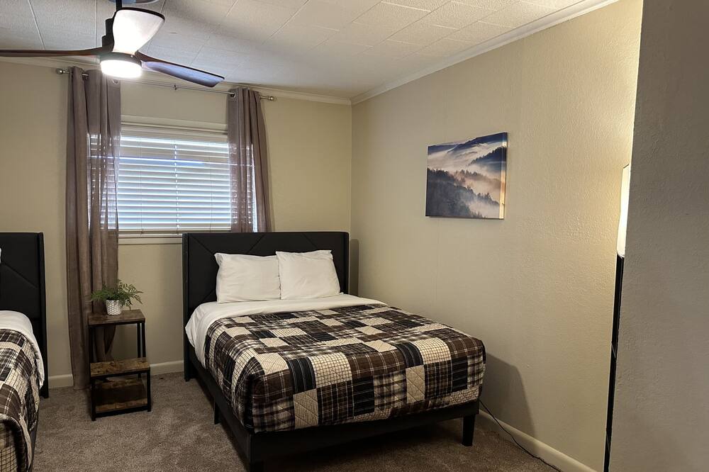 Photo of Bedroom in Dalhart
