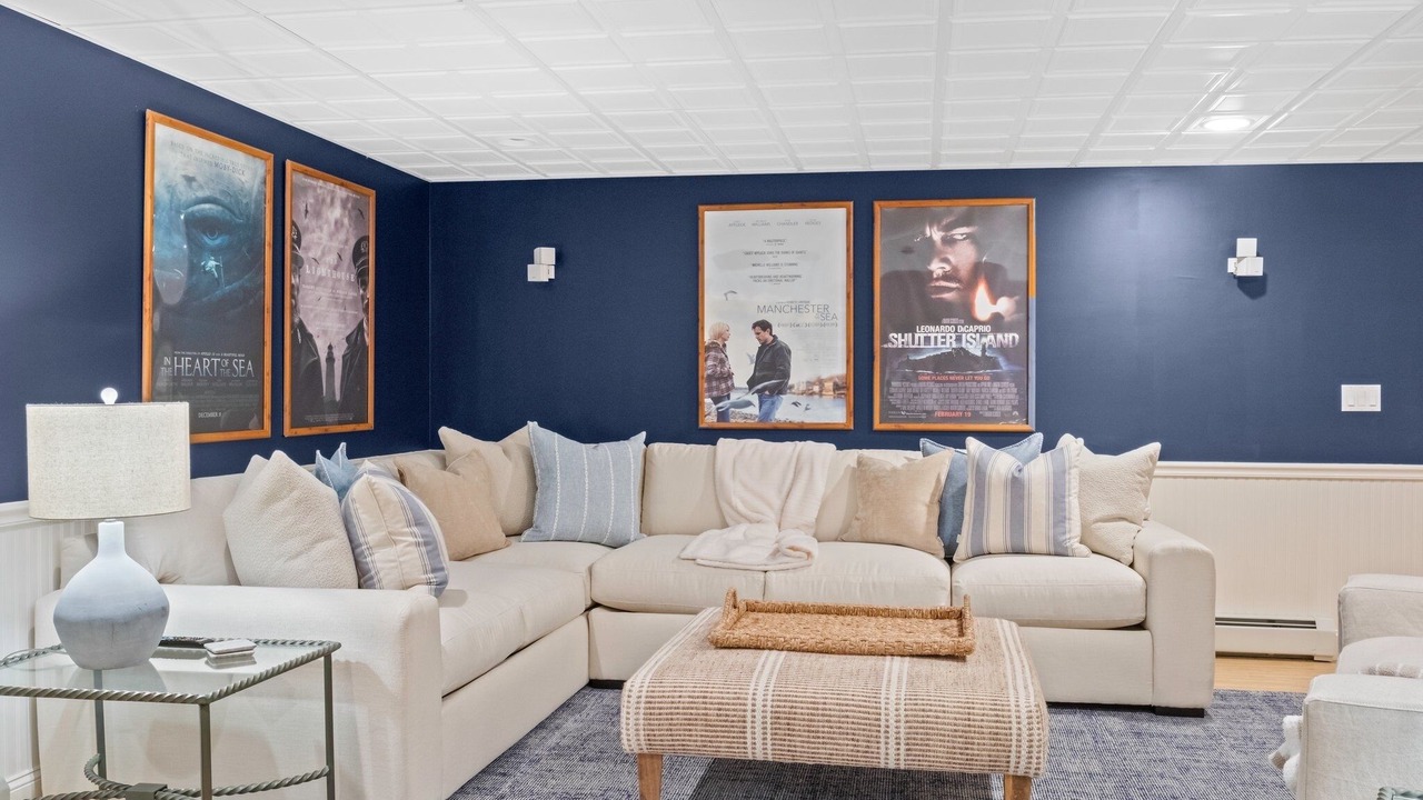 Photo of Livingroom in East Sandwich