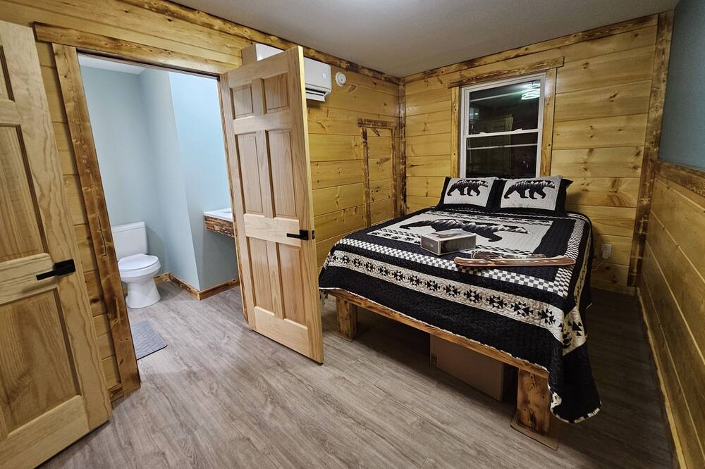 Photo of Bedroom in Matewan