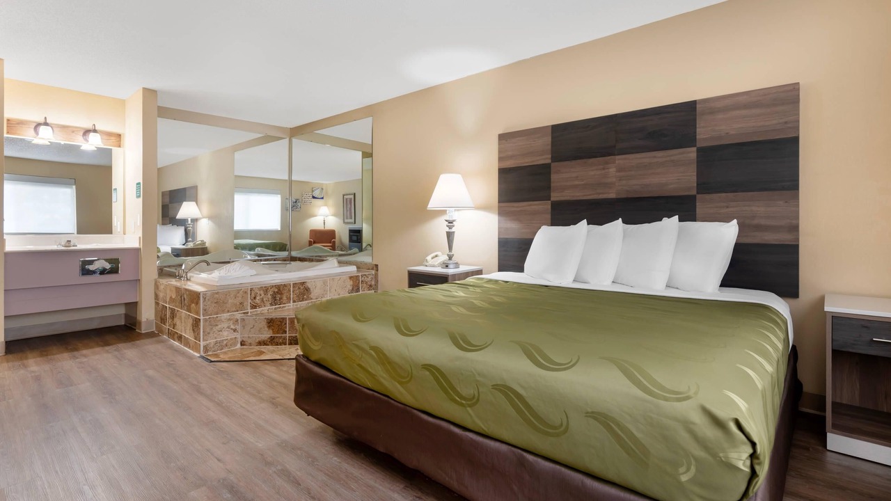 Photo of Bedroom in Bemidji