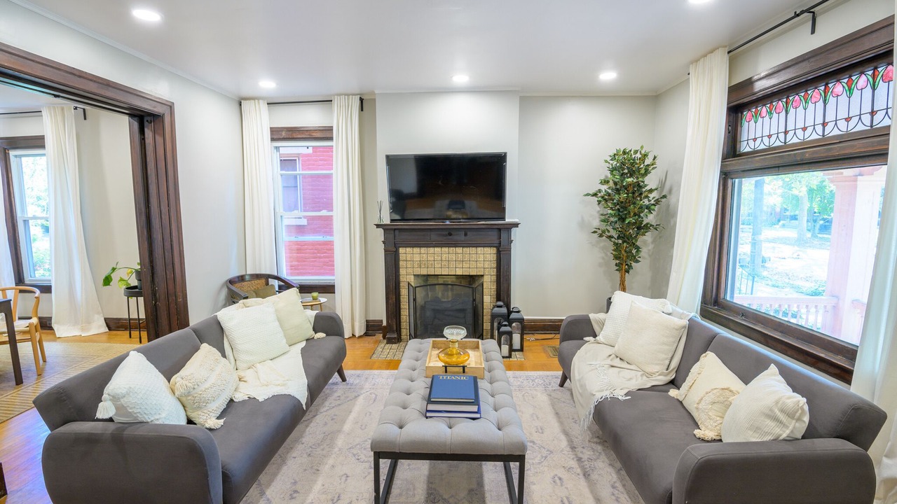 Photo of Livingroom in Covington