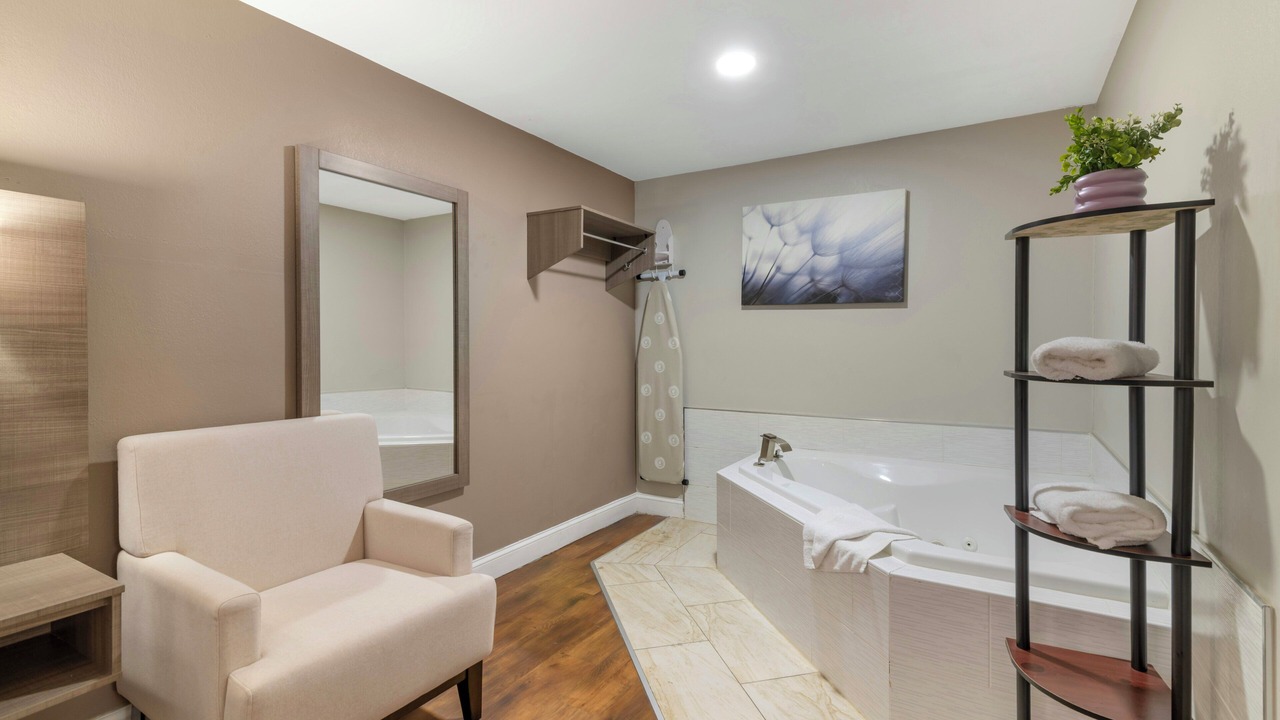 Photo of Bedroom in Swansea
