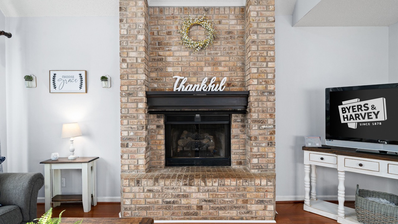 Photo of Livingroom in Clarksville