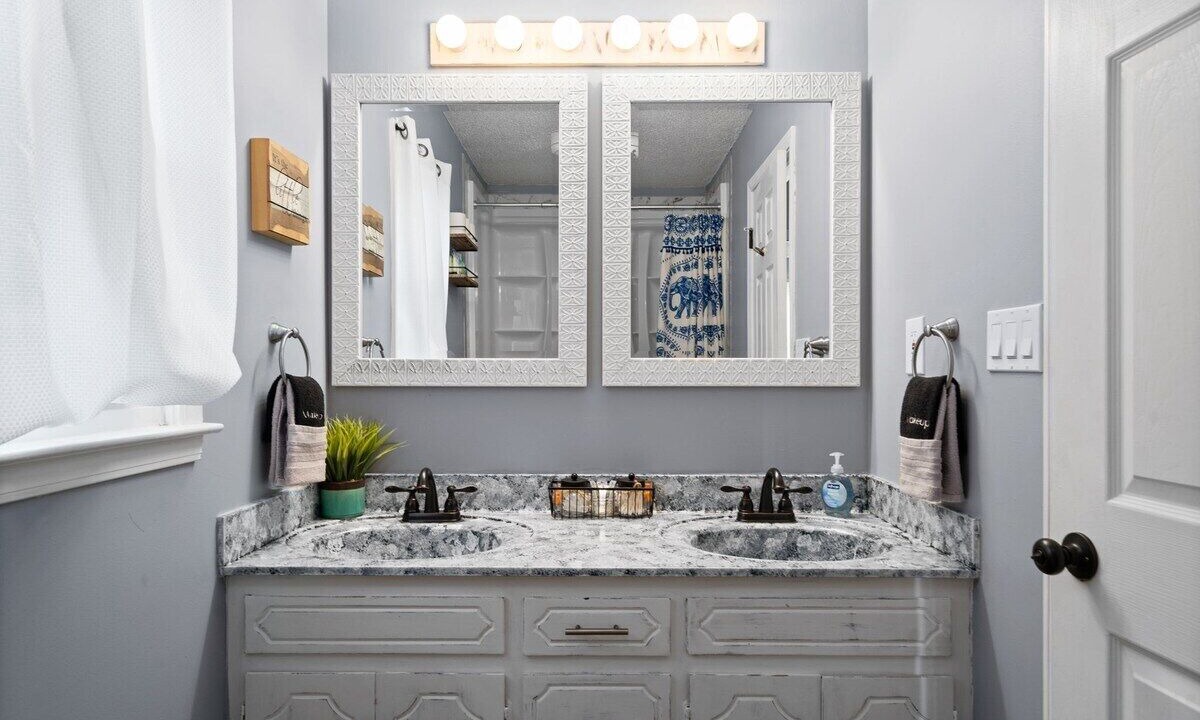 Photo of Bathroom in Clarksville