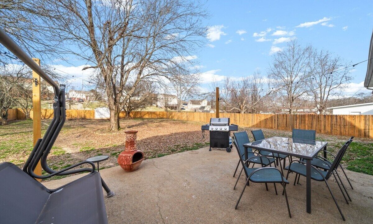 Photo of Outdoor in Clarksville