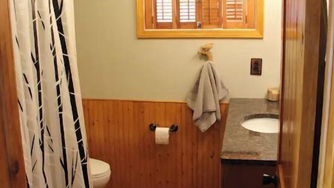 Photo of Bathroom in Duck Lake