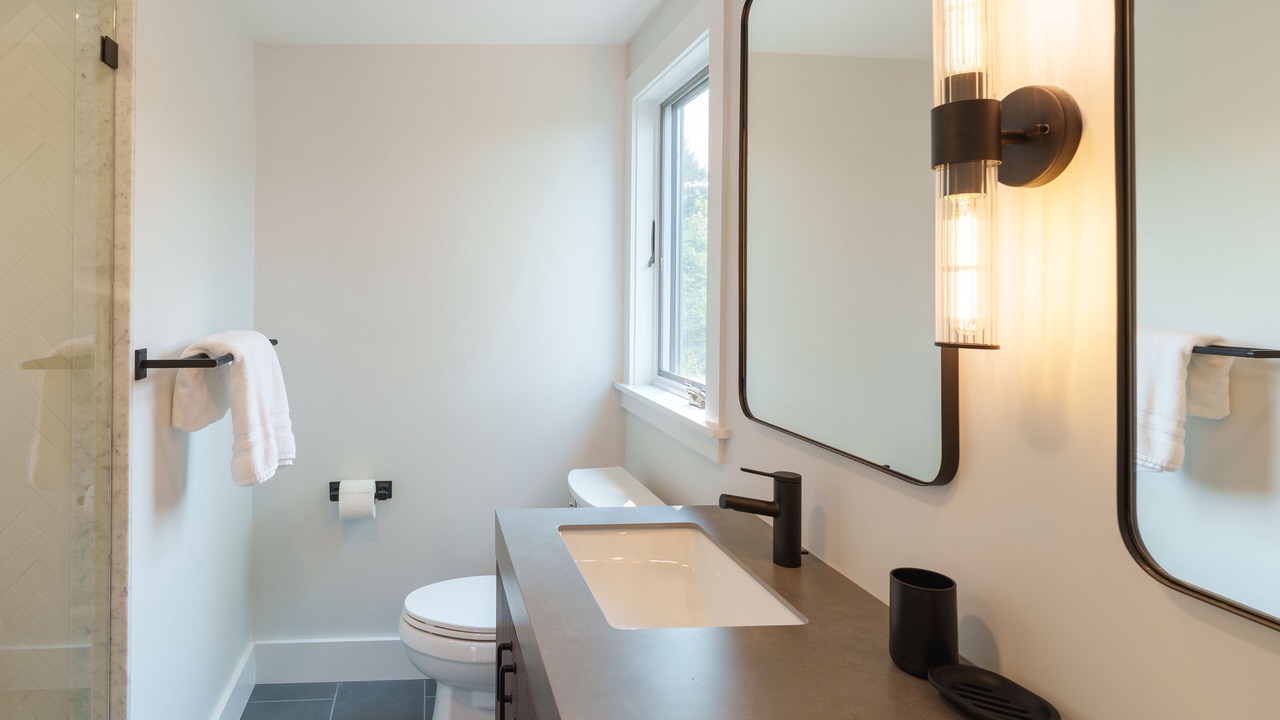 Photo of Bathroom in Katama