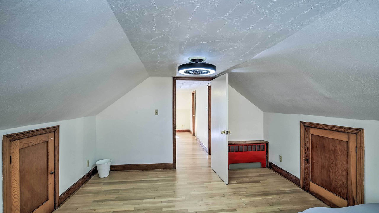 Photo of Bedroom in Welch