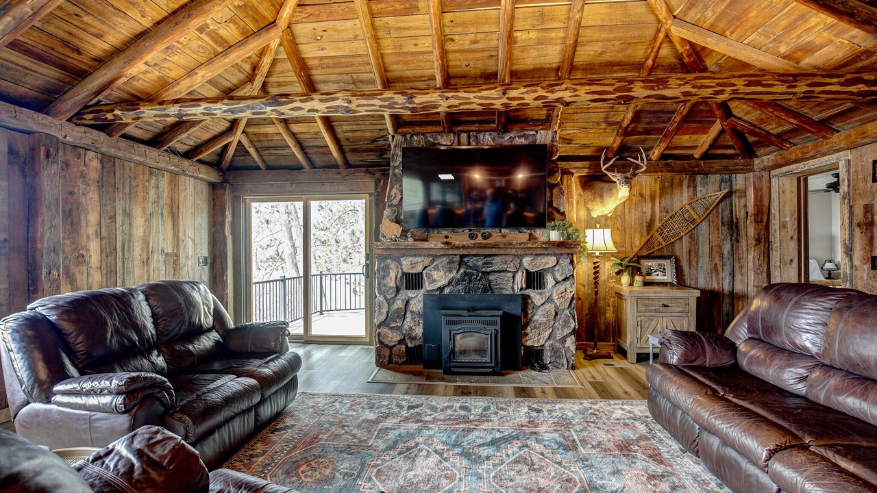 Photo of Bedroom in Tomahawk