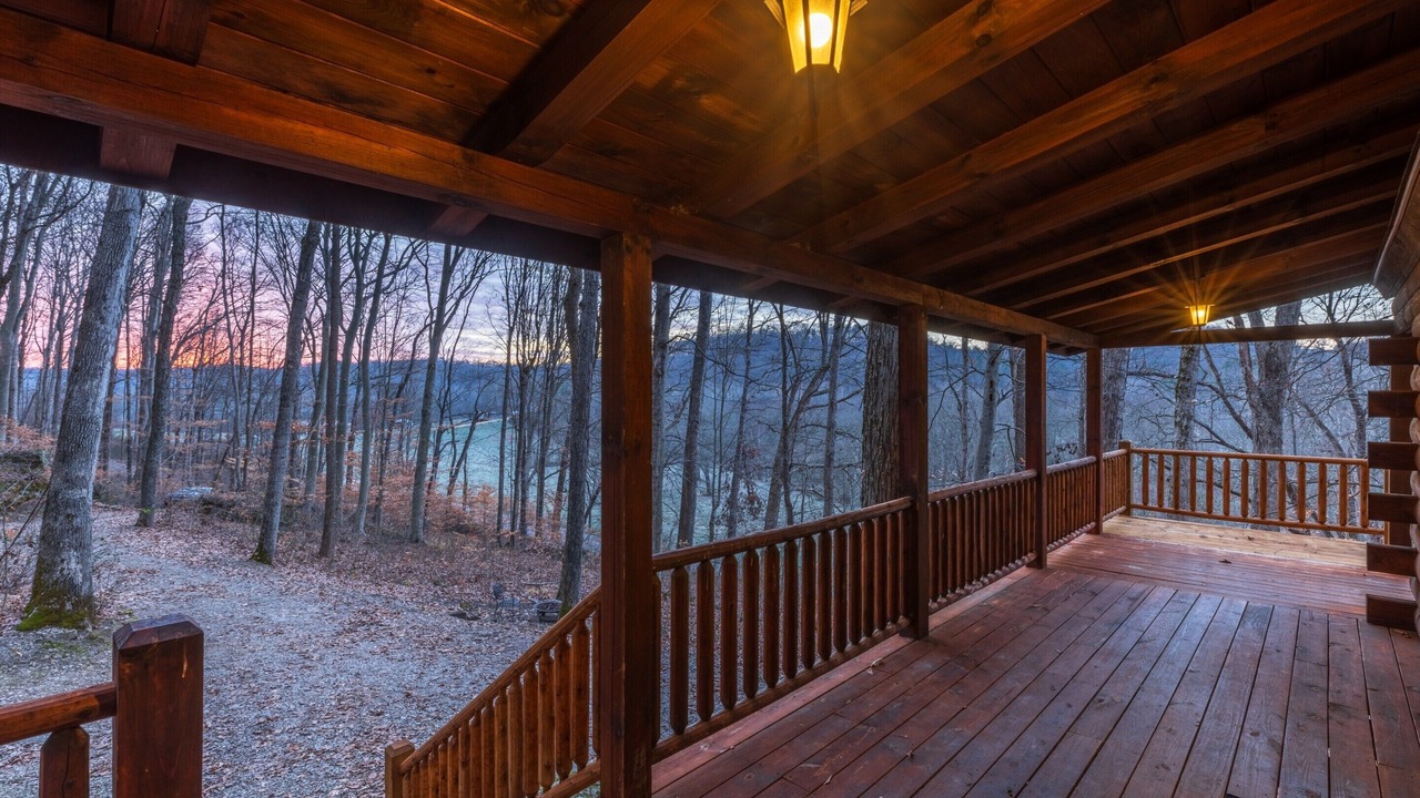 Photo of Patio Balcony in Laurelville