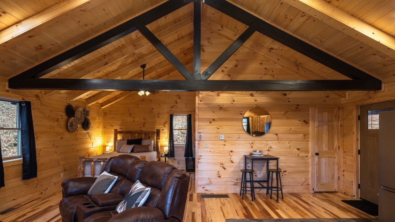 Photo of Livingroom in Laurelville