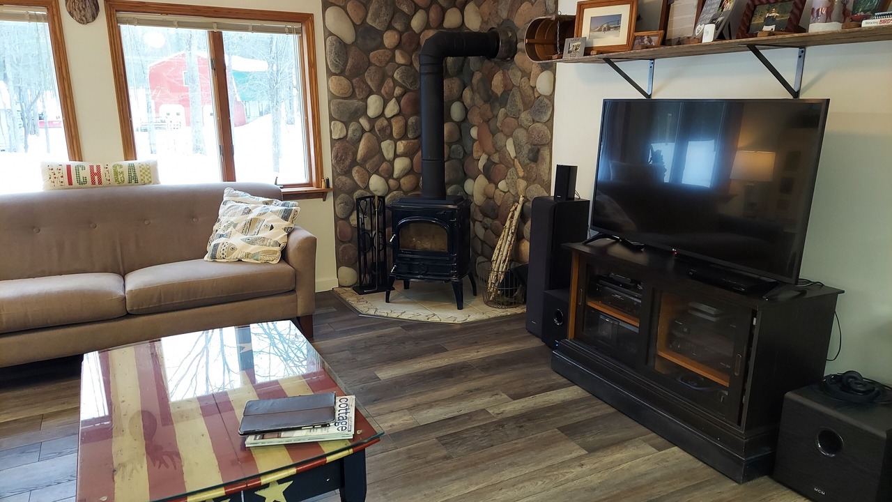 Photo of Livingroom in Mayfield