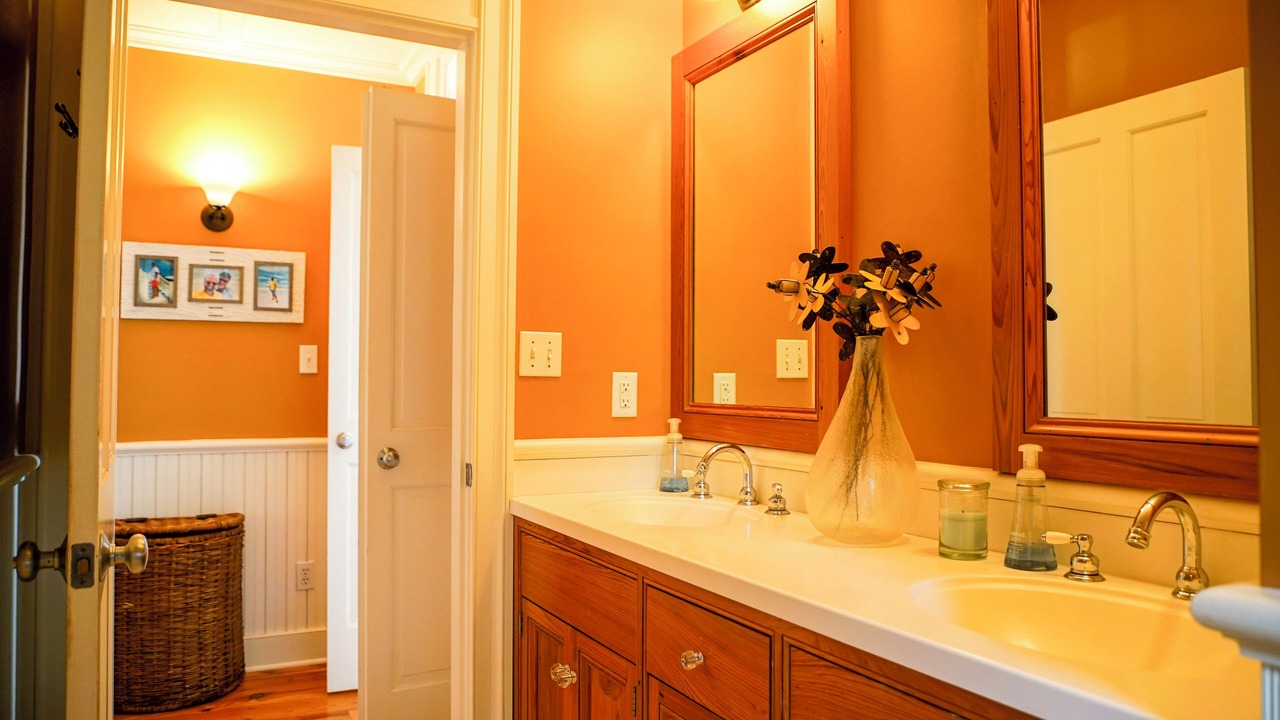 Photo of Bathroom in Watercolor