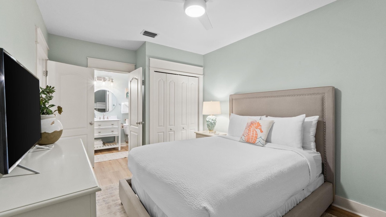Photo of Bedroom in Seagrove Beach