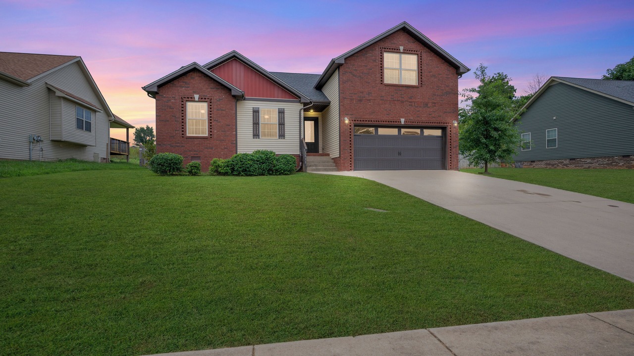 Photo of Outdoor in Clarksville