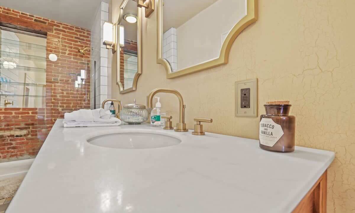 Photo of Bathroom in Italian Village