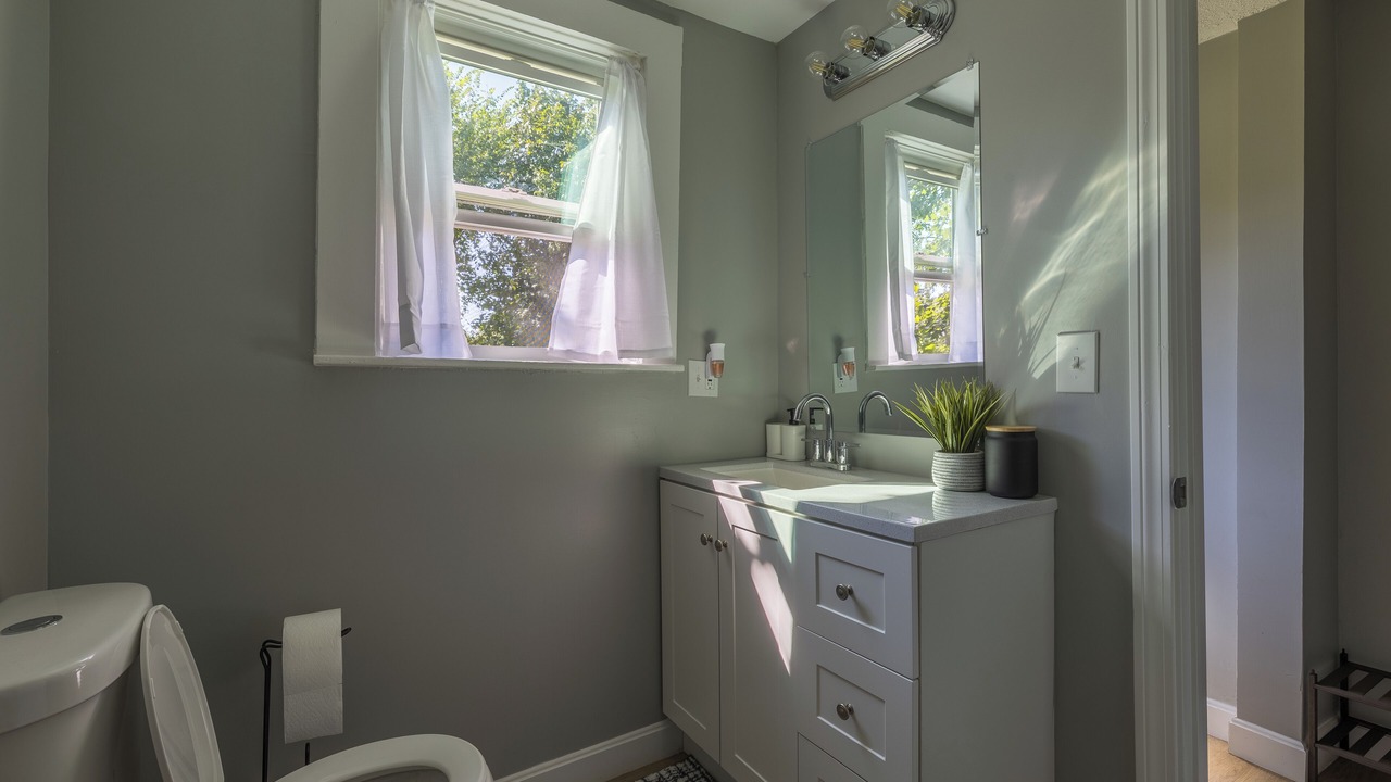 Photo of Bathroom in Warwick