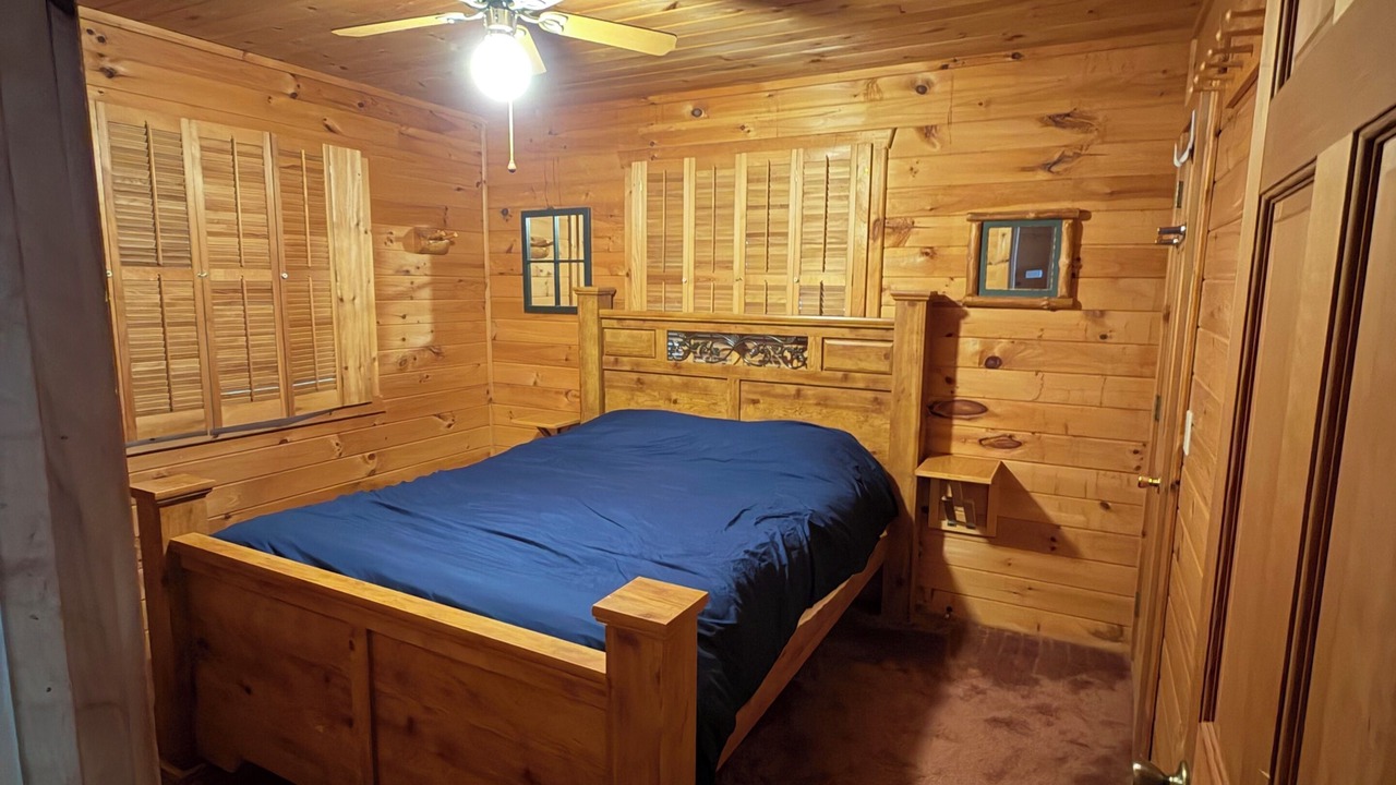 Photo of Bedroom in Reserve