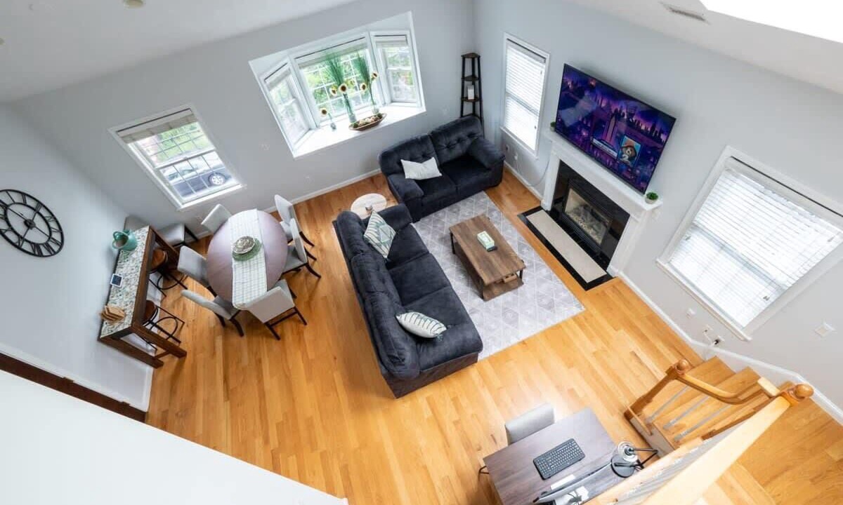 Photo of Livingroom in Swampscott