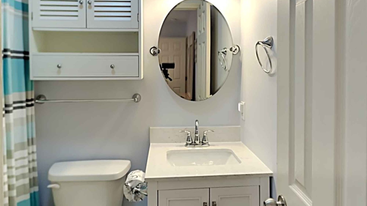 Photo of Bathroom in Seagrove Beach