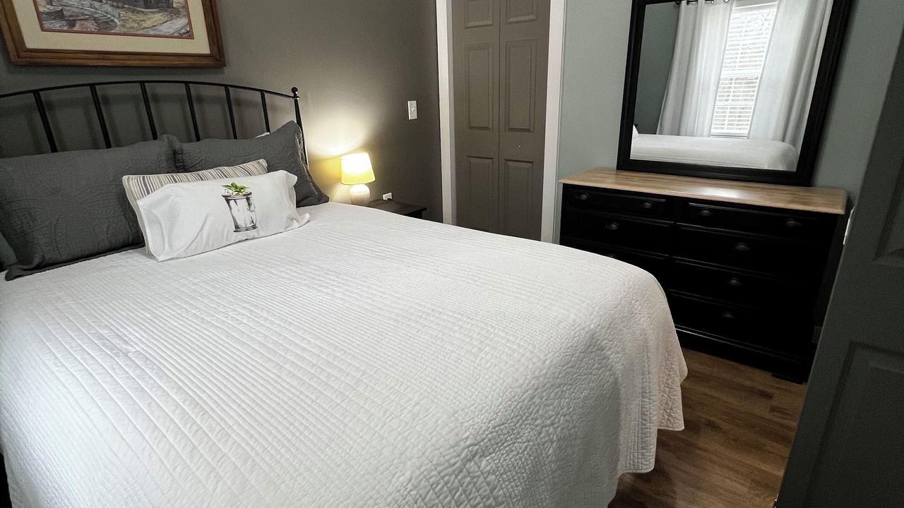Photo of Bedroom in Saint Francis