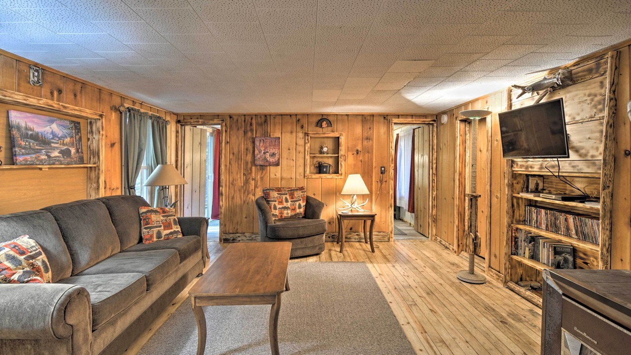 Photo of Bedroom in Frederic