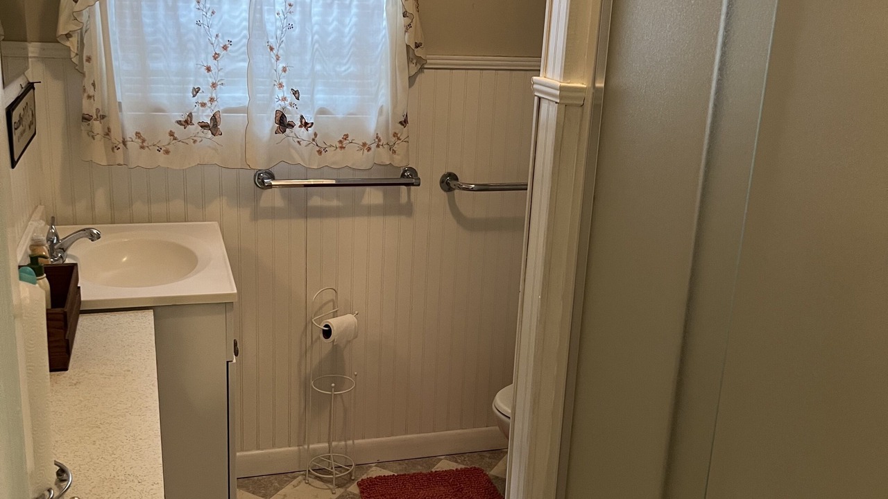Photo of Bathroom in Welch