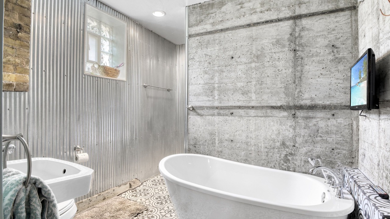 Photo of Bathroom in Sturgeon Bay