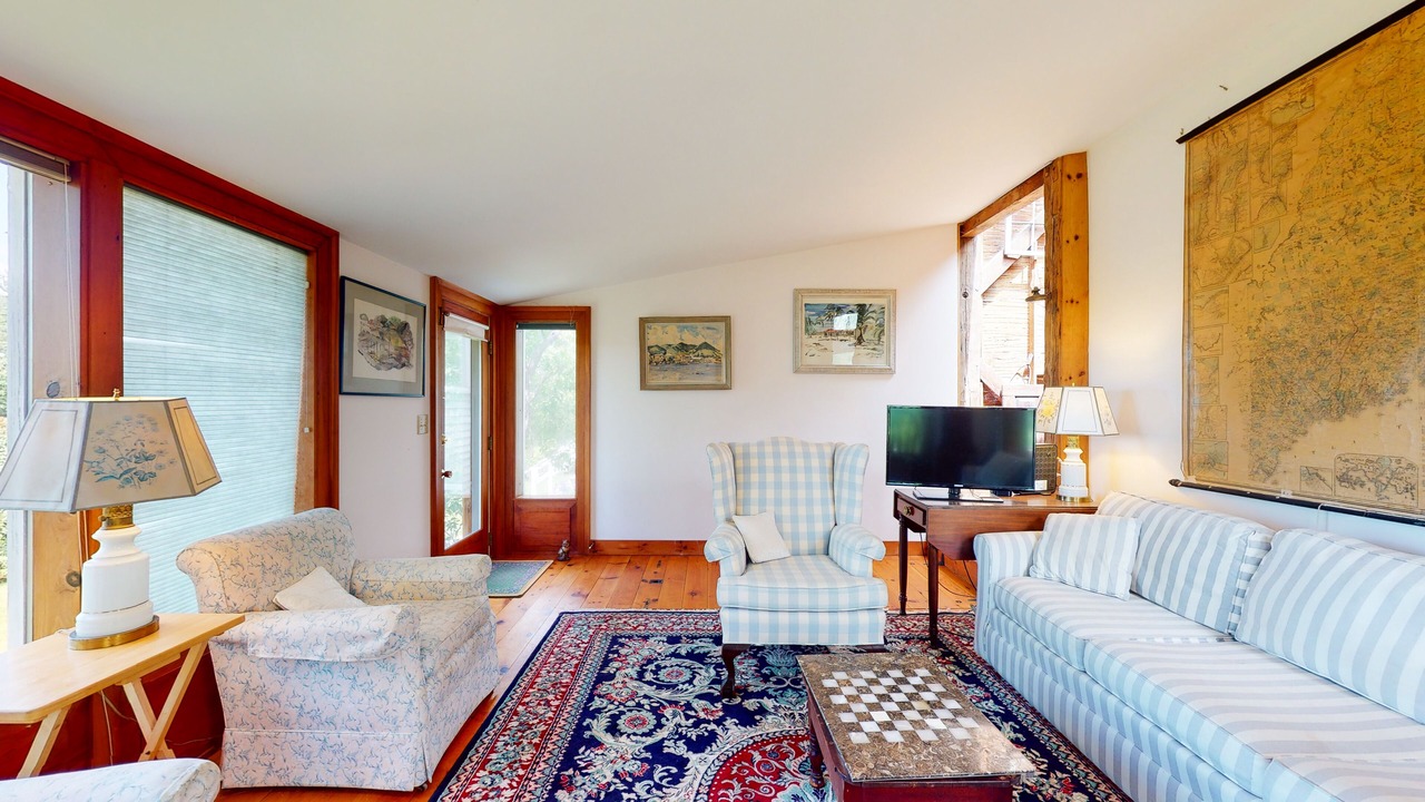 Photo of Livingroom in Paris Hill