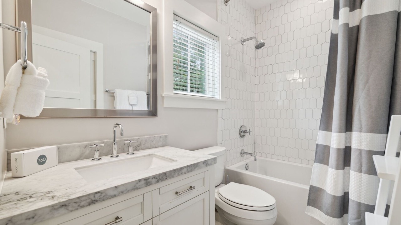 Photo of Bathroom in Forest District