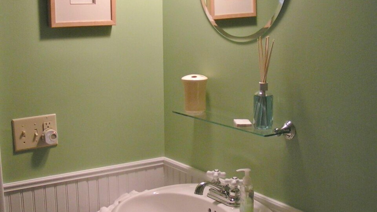 Photo of Bathroom in Glen Arbor