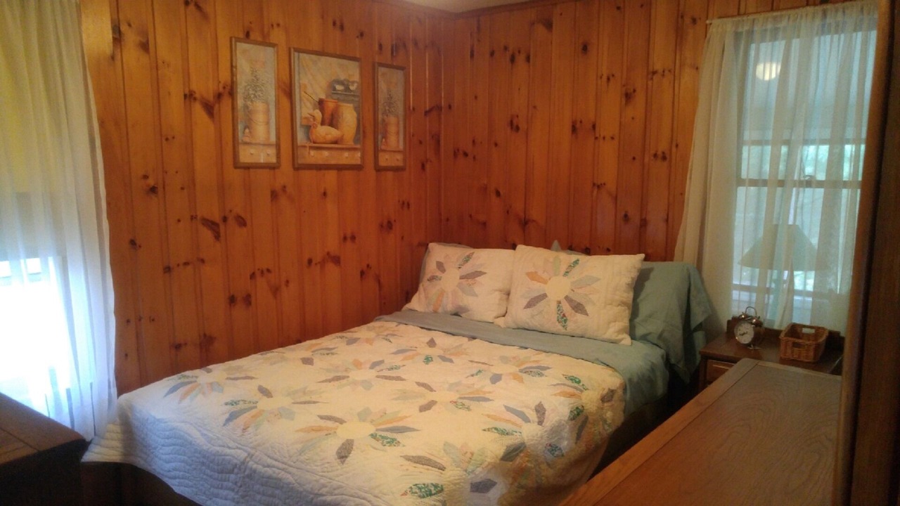 Photo of Bedroom in Friendship