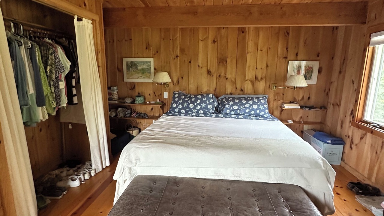 Photo of Bedroom in Chilmark