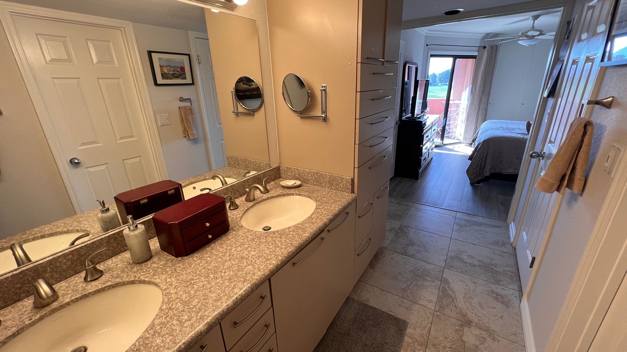 Photo of Bathroom in Paradise Valley Village