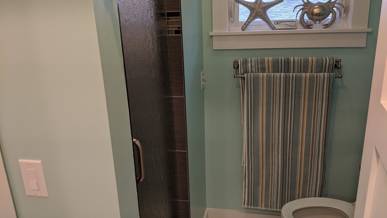 Photo of Bathroom in Ocean Park
