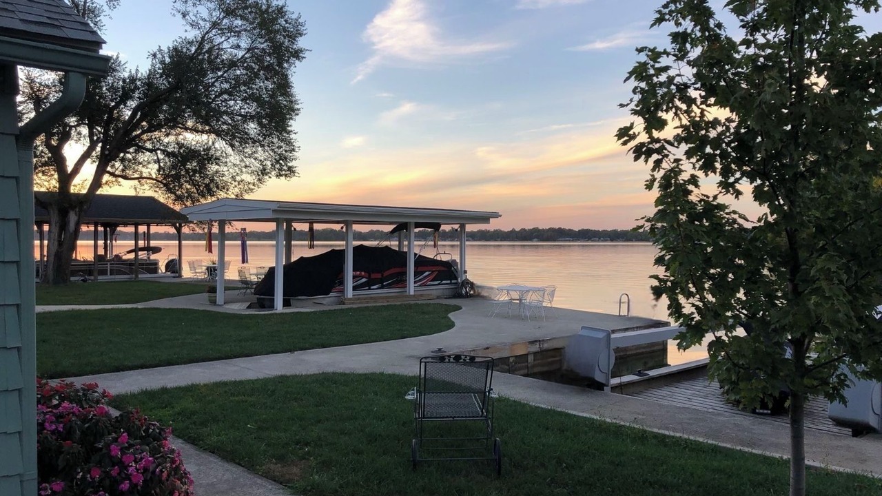 Photo of Outdoor in Lakeview