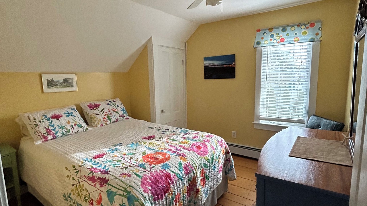 Photo of Bedroom in Pine Point