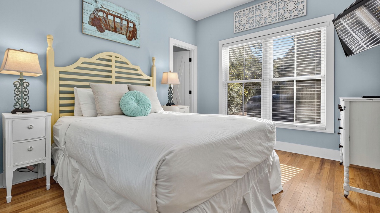 Photo of Bedroom in Seacrest