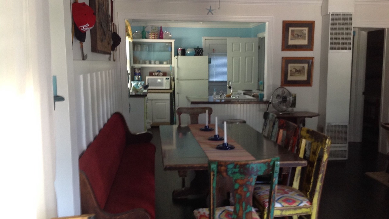 Photo of Livingroom in Lexington
