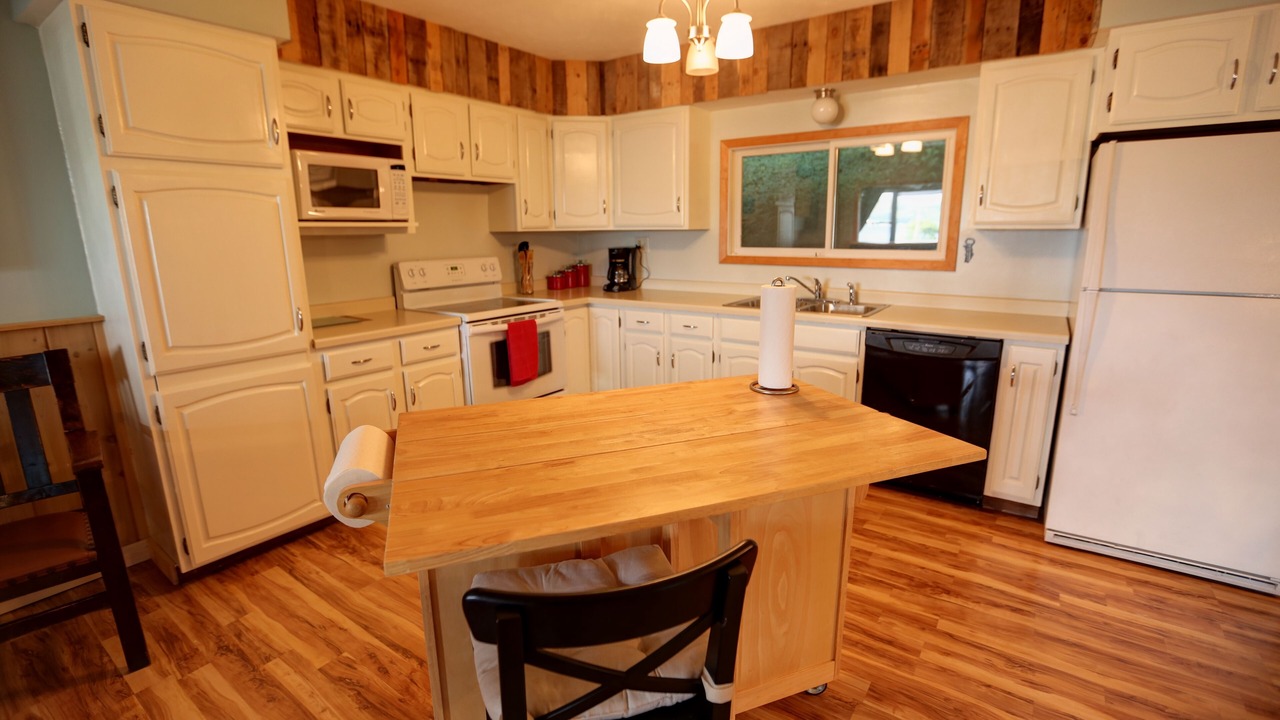 Photo of Kitchen in Munising
