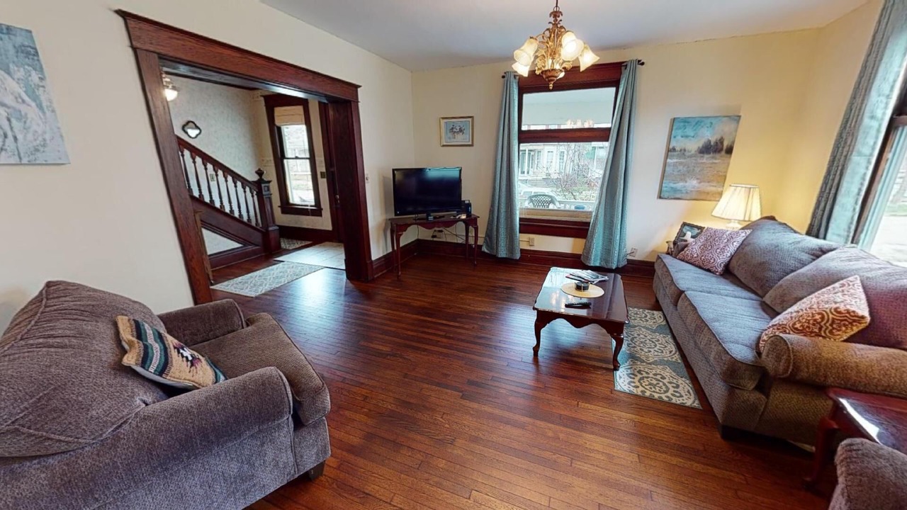 Photo of Livingroom in Nelsonville