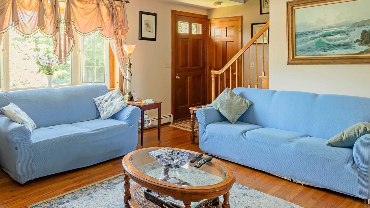 Photo of Livingroom in Barnstable County