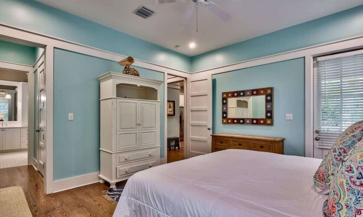 Photo of Bedroom in Cottage District